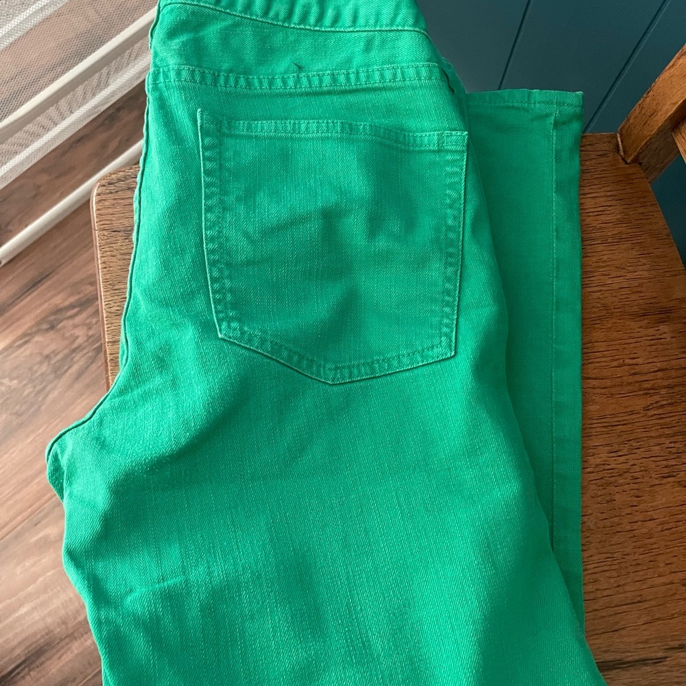 Only worn one time, J Crew skinny jeans! I love this color!